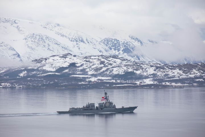 US Destroyer Paul Ignatius Arrives in Norway